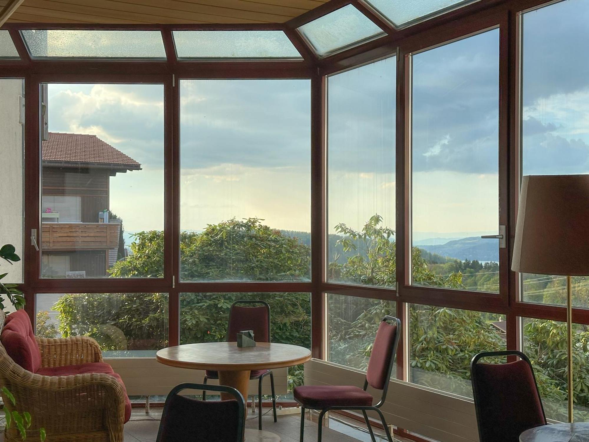 Hotel Aeschipark Aeschi Bei Spiez エクステリア 写真